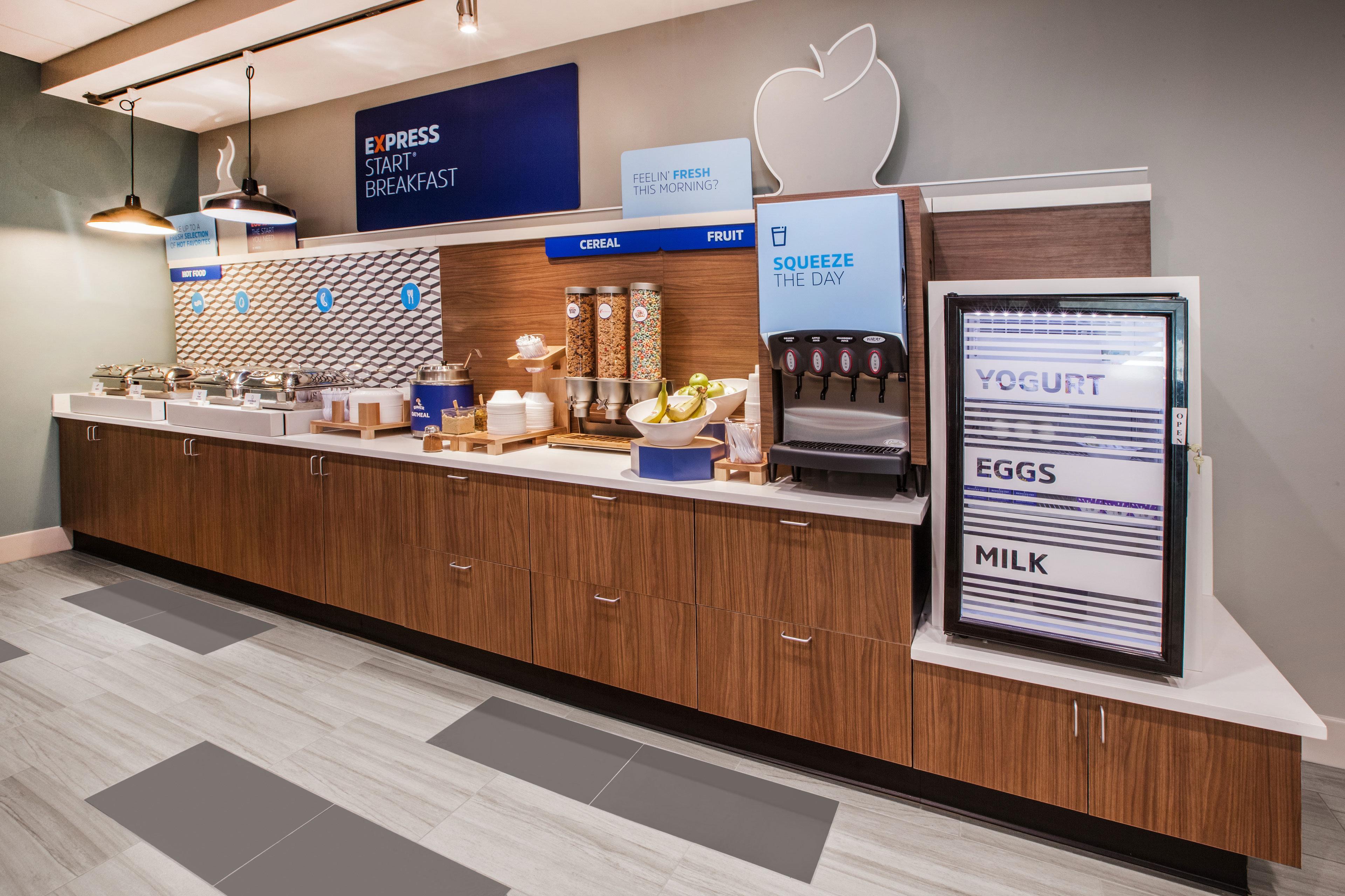 Holiday Inn Express & Suites Sioux Center By Ihg Екстериор снимка