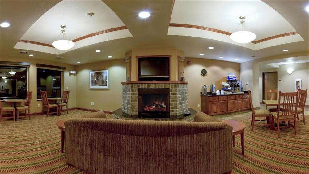 Holiday Inn Express & Suites Sioux Center By Ihg Екстериор снимка